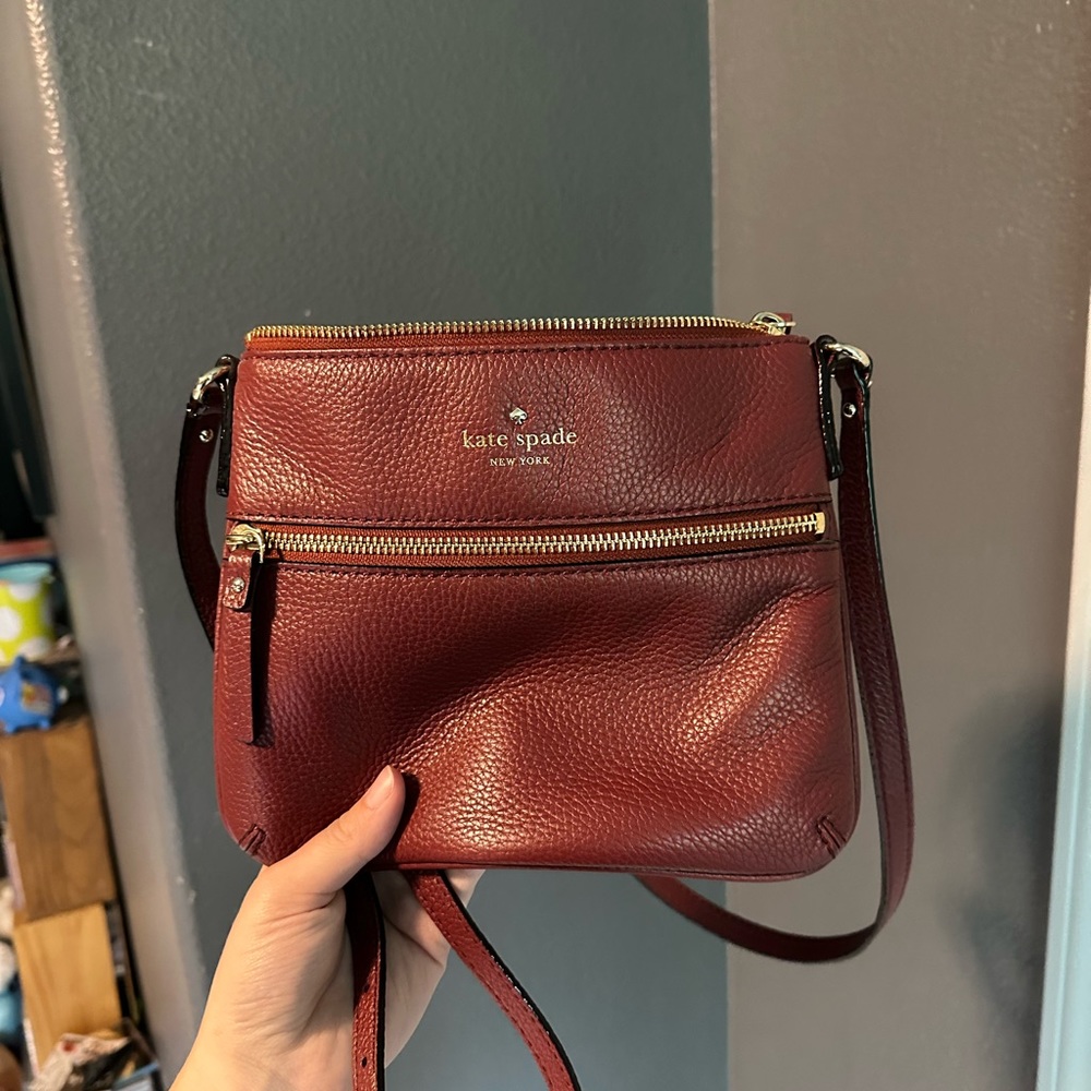 Kate Spade crossbody purse and wallet